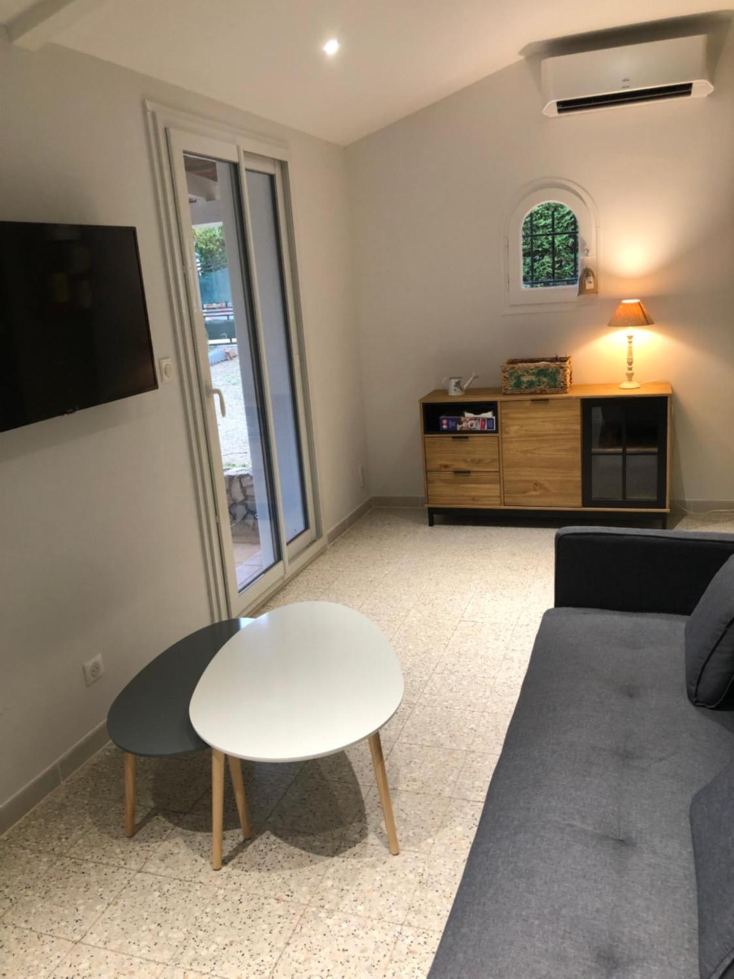 Villa Camille Céreste Eksteriør bilde